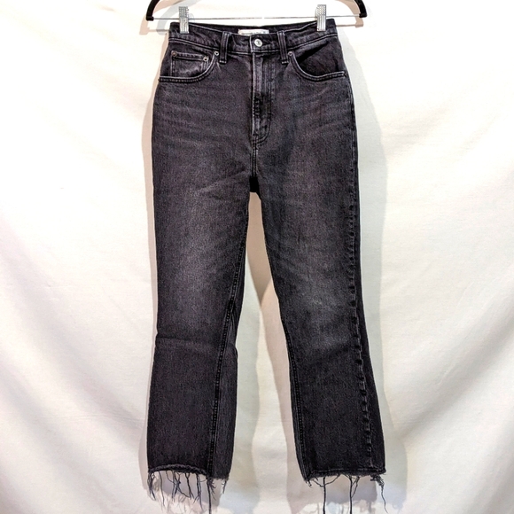 Abercrombie & Fitch Denim - Abercrombie & Fitch The Kick Flare Ultra High Rise Size 0/25